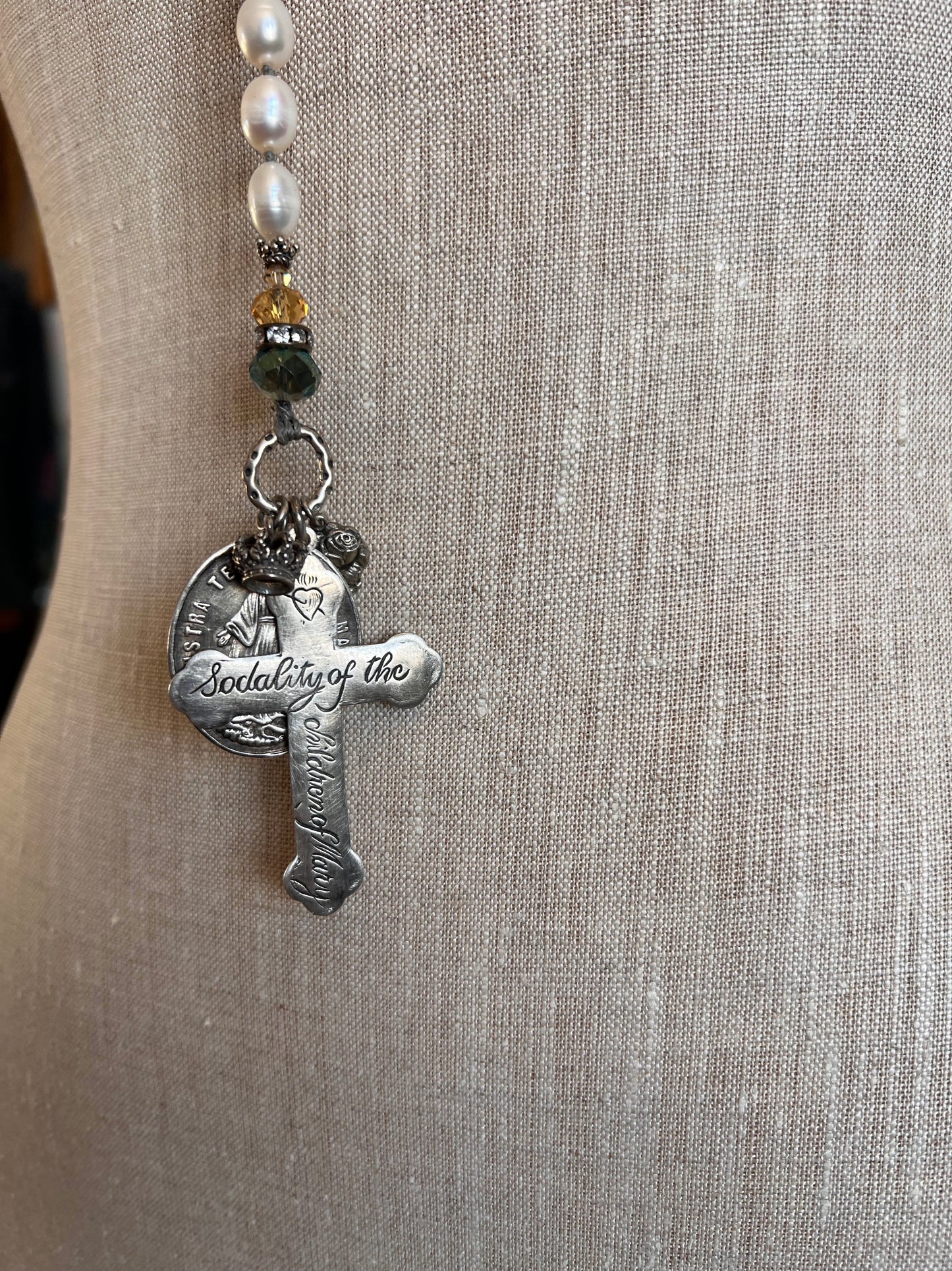Vintage Reigious Relic Freshwater Pearl Rosary Nun Cross