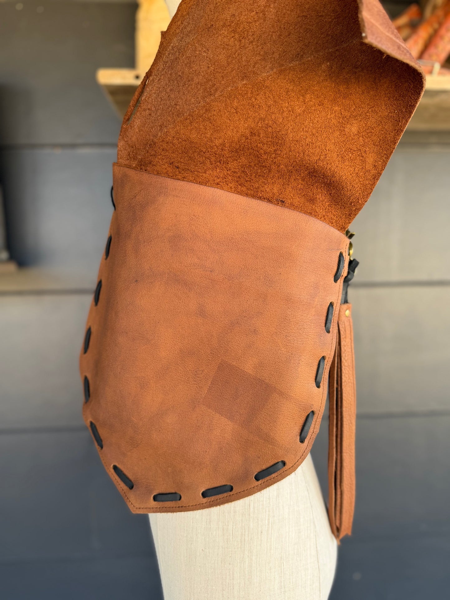 The Long Draw Leather Handbag