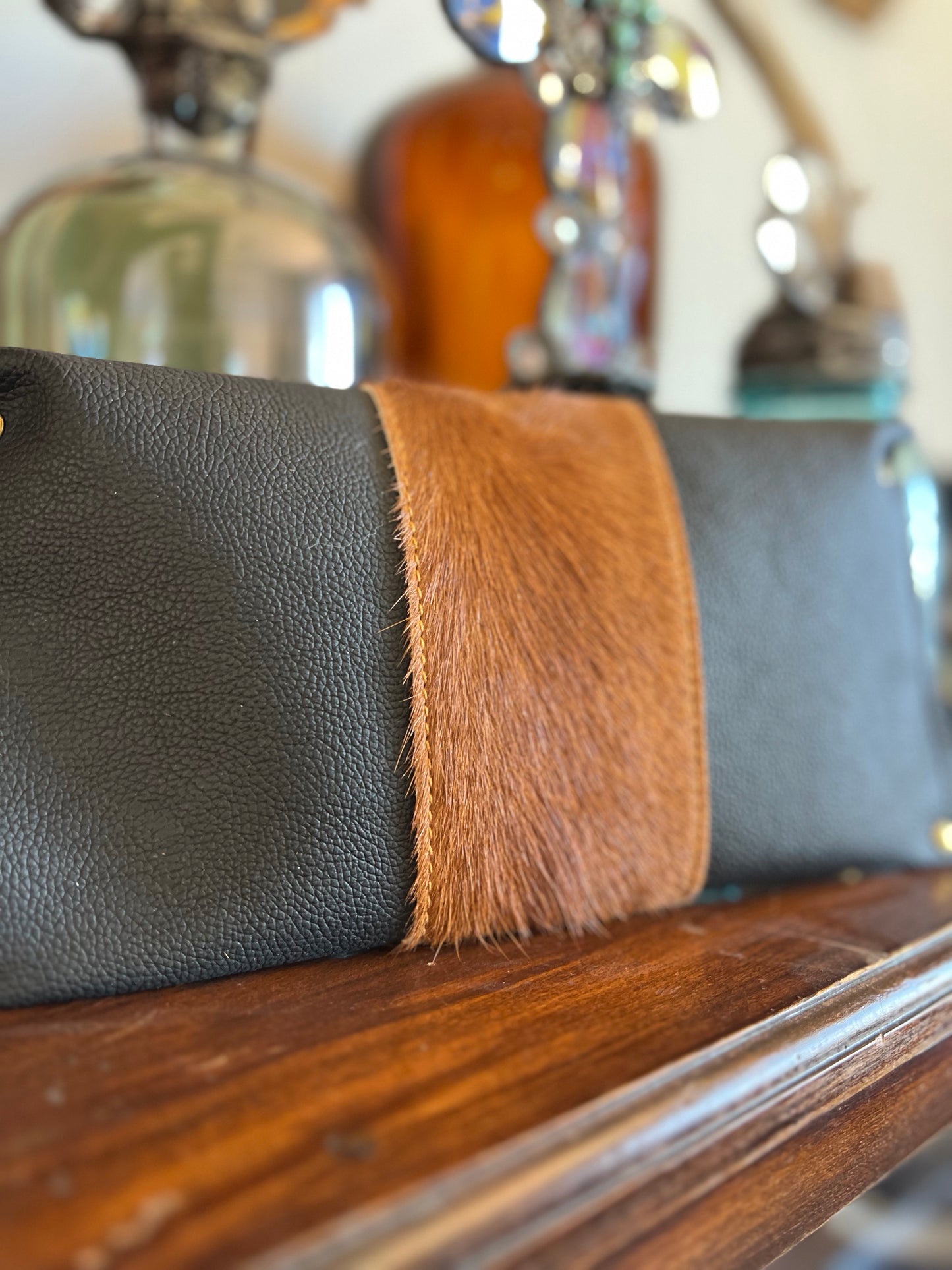 Margo Clutch Fur Black Leather