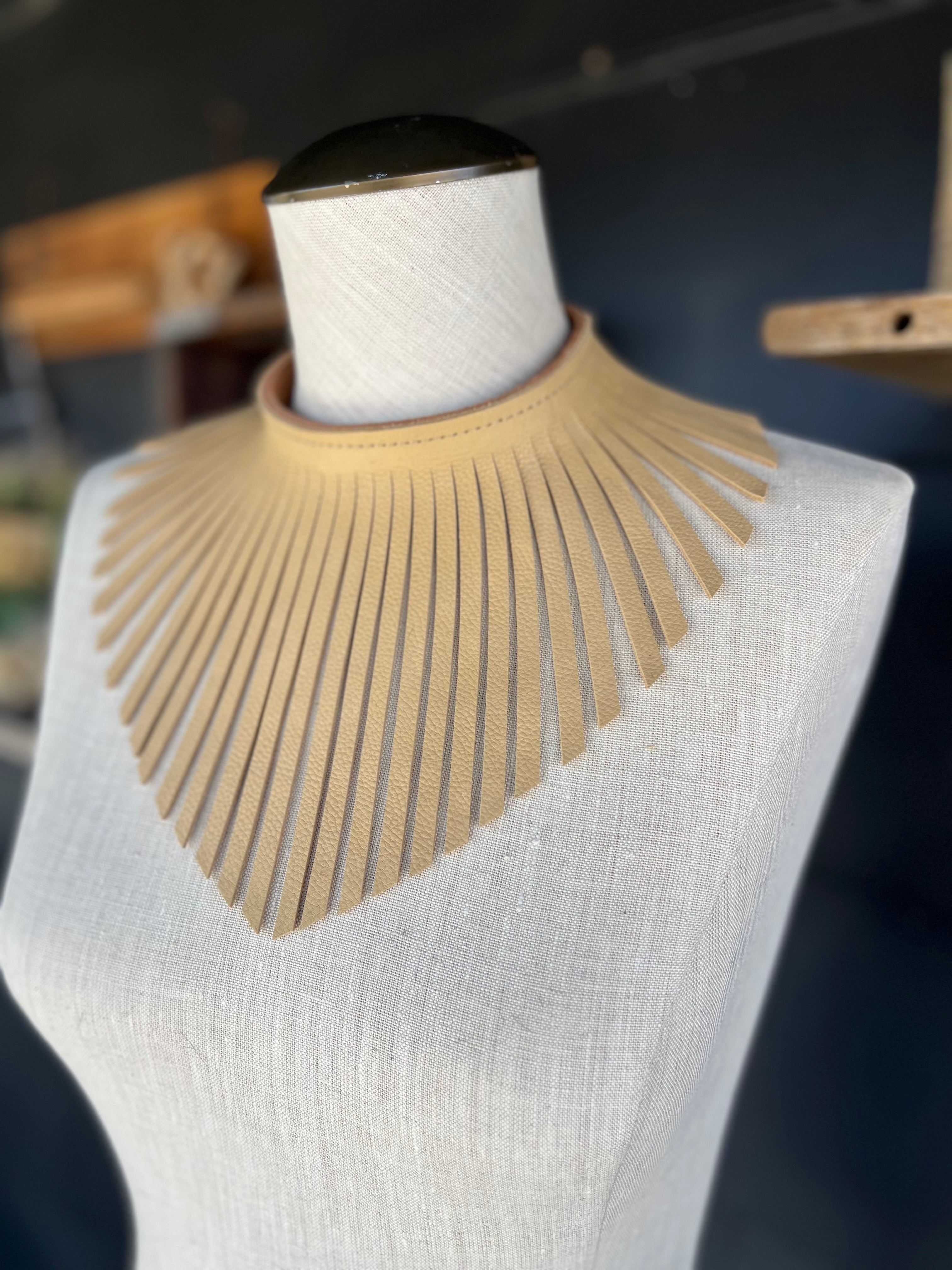 Dirty Mojave Cowhide The Halo Neckpiece