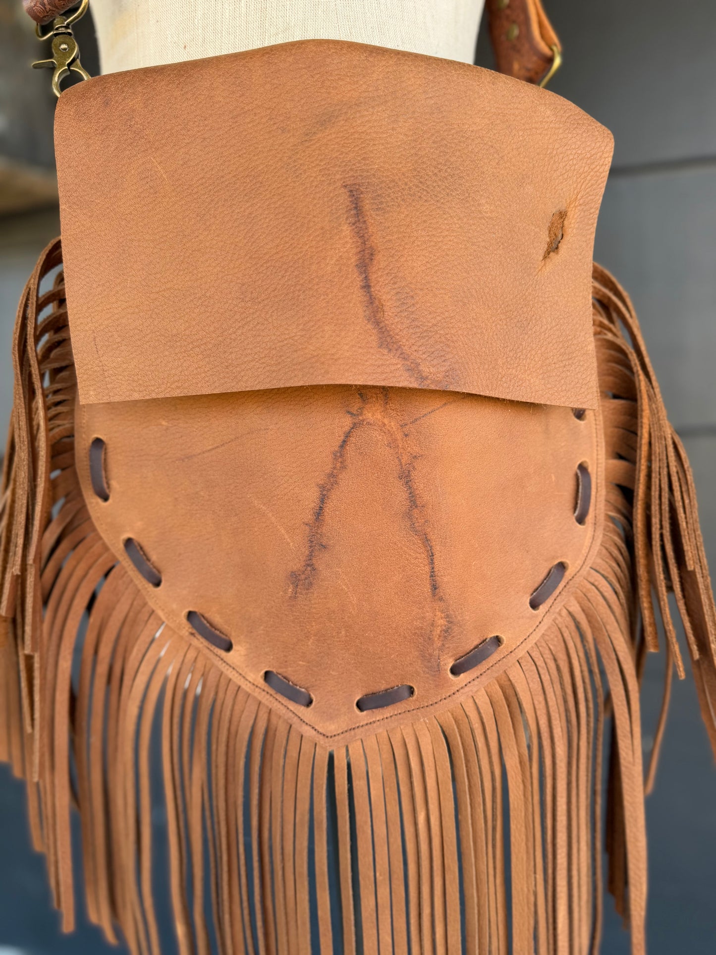 The Long Draw Leather Handbag