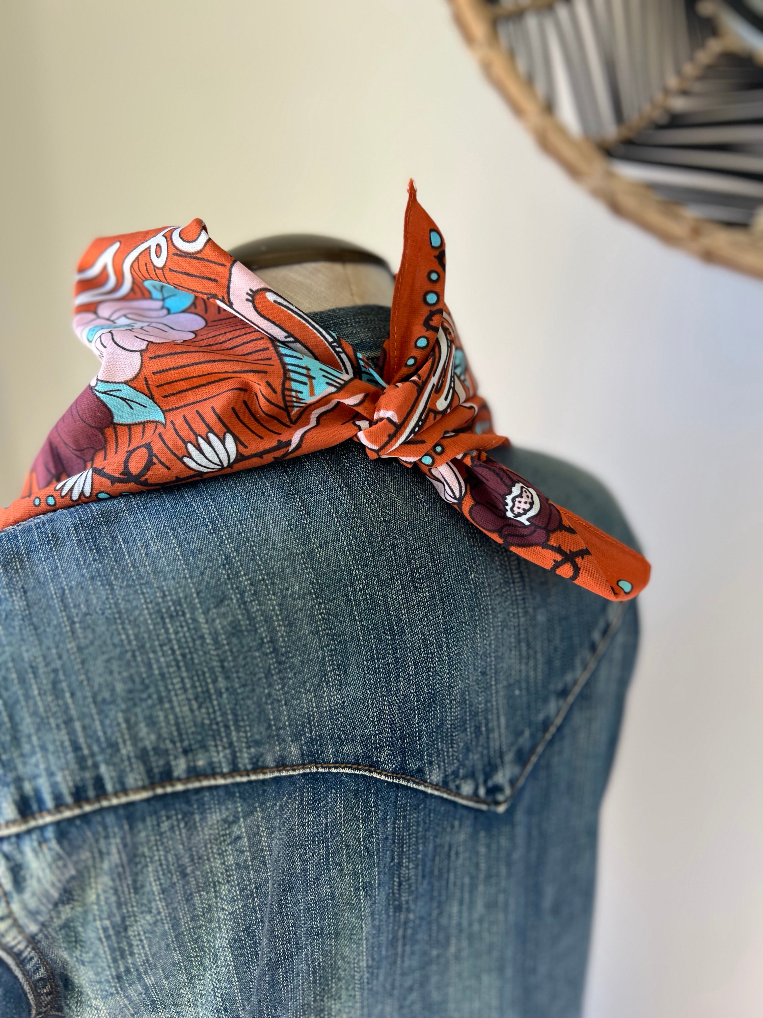 Desert Dusted Bandana Leather Fringe Collar