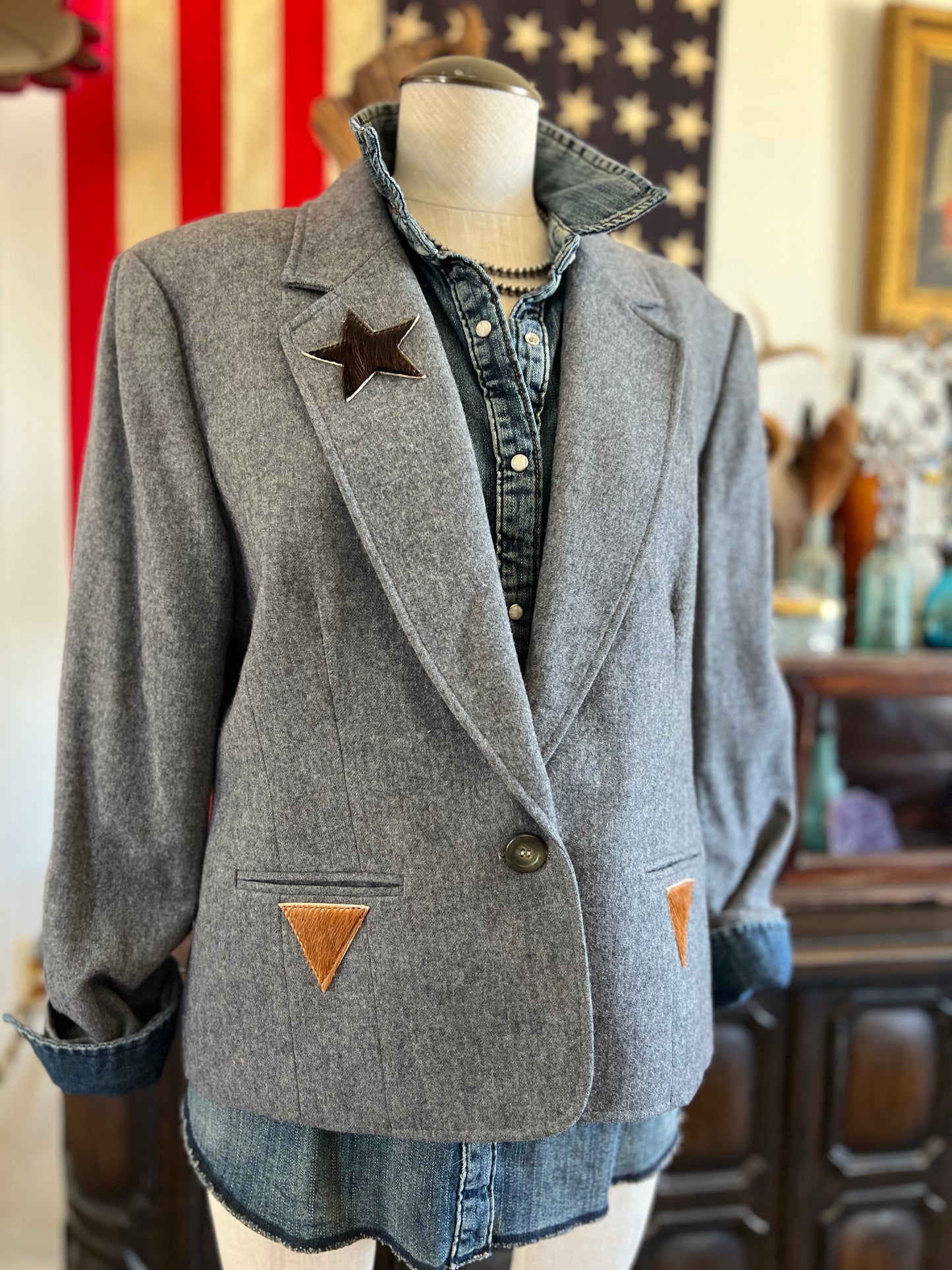 Pendleton Wool Women’s Western Star Embellished Bronc & Horseshoe Blazer