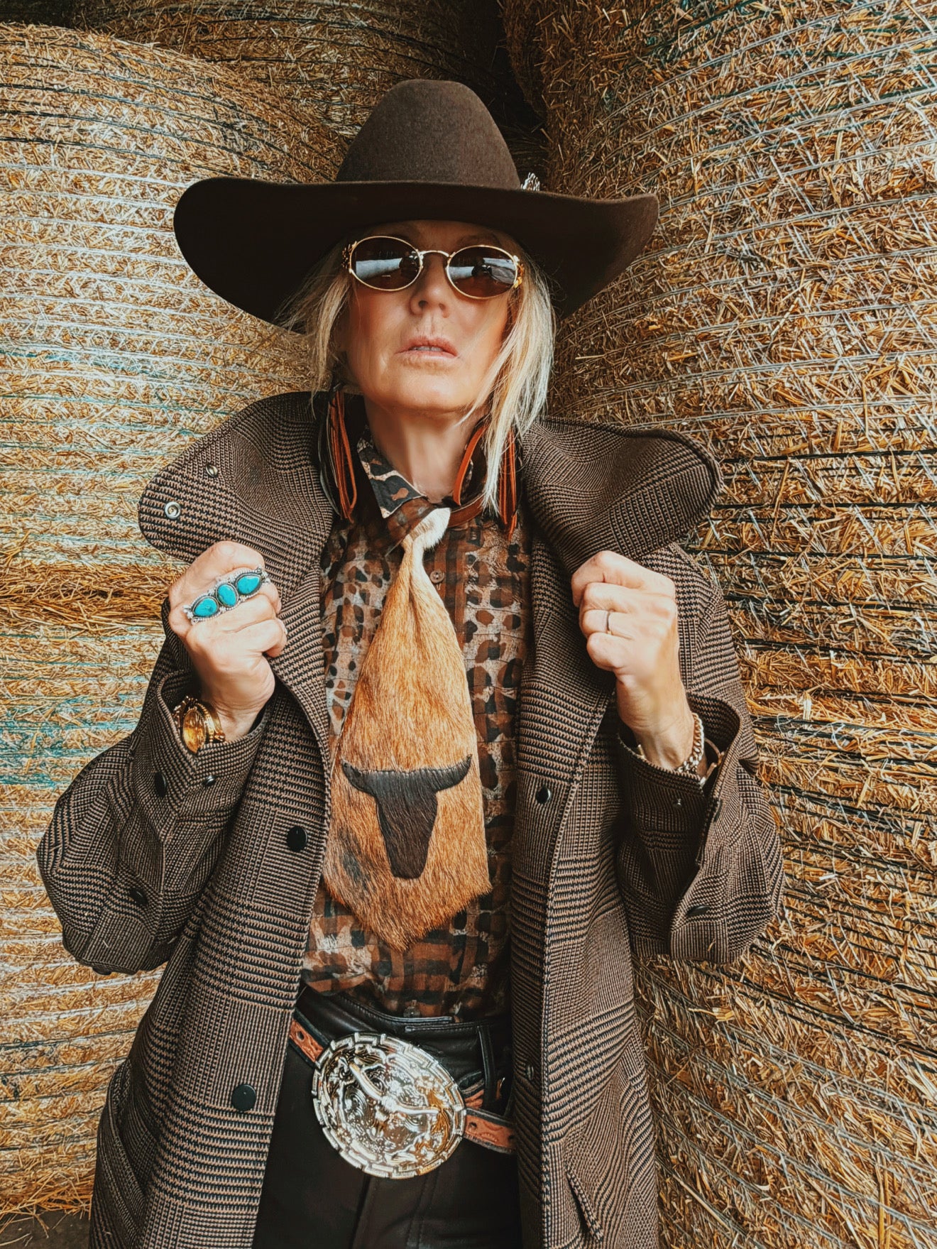 Dirty Mojave Steer Heirloom Leather & Necktie