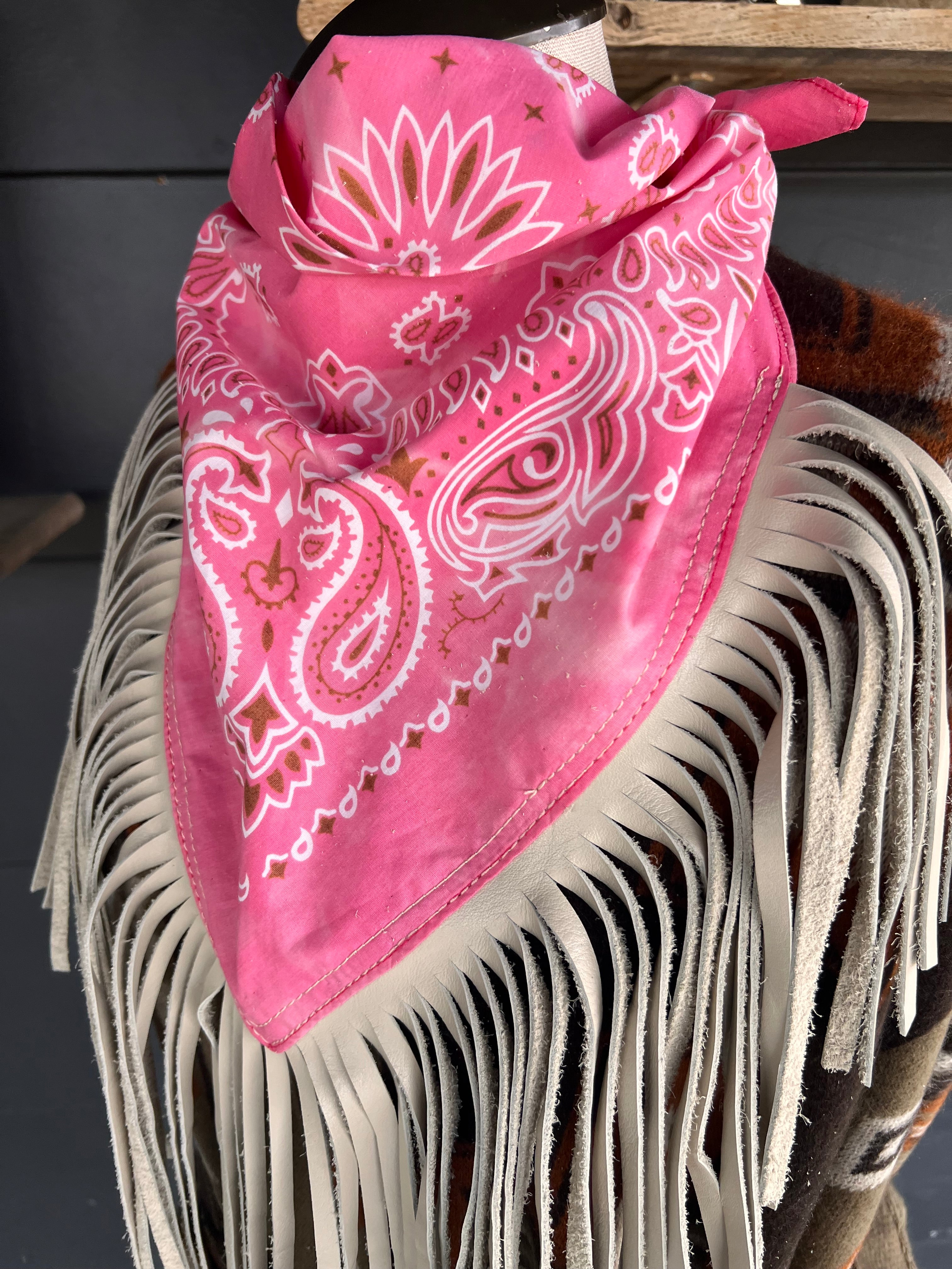 Desert Dusted Bandana Cream Leather Fringe Collar