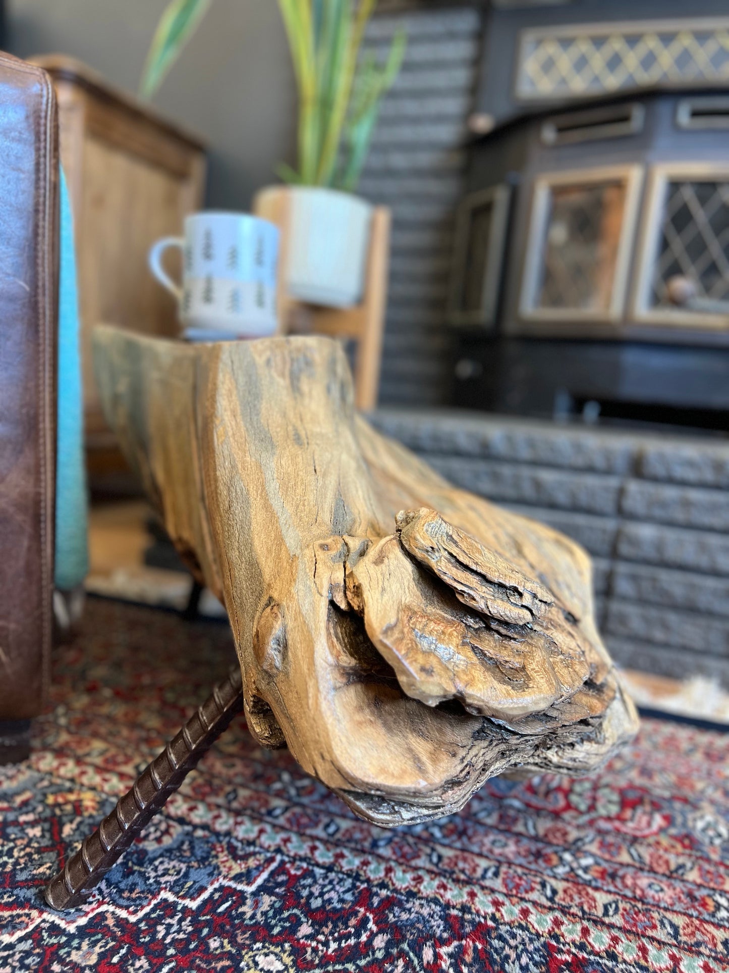 Dirty Mojave Pine Log Arbor Tree Chunk Stump End Table with Metal Legs