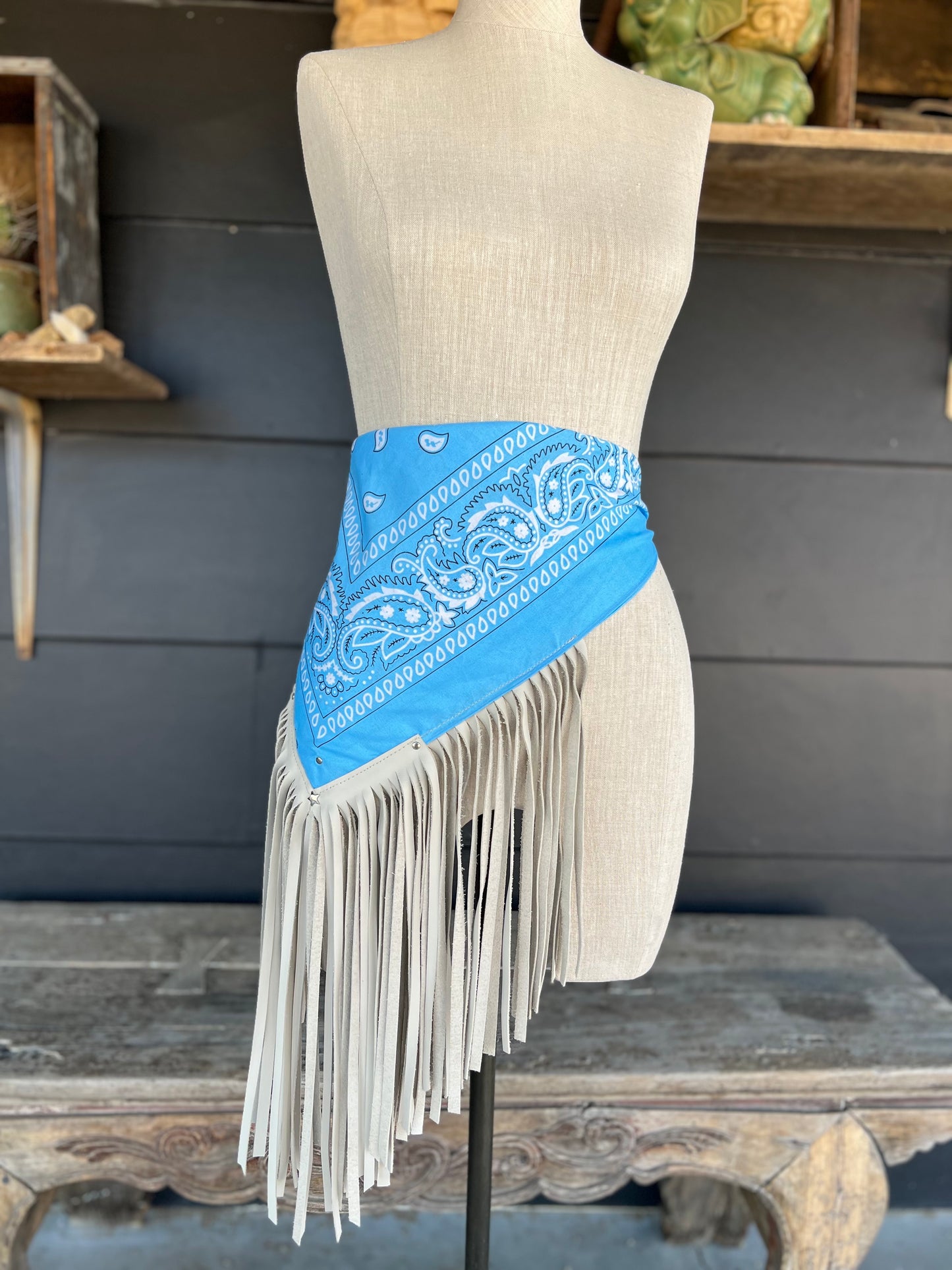 Desert Dusted Bandana Leather Fringe Collar