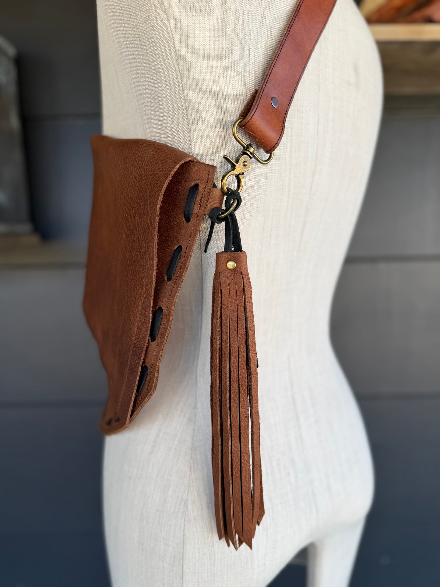 The Long Draw Leather Handbag
