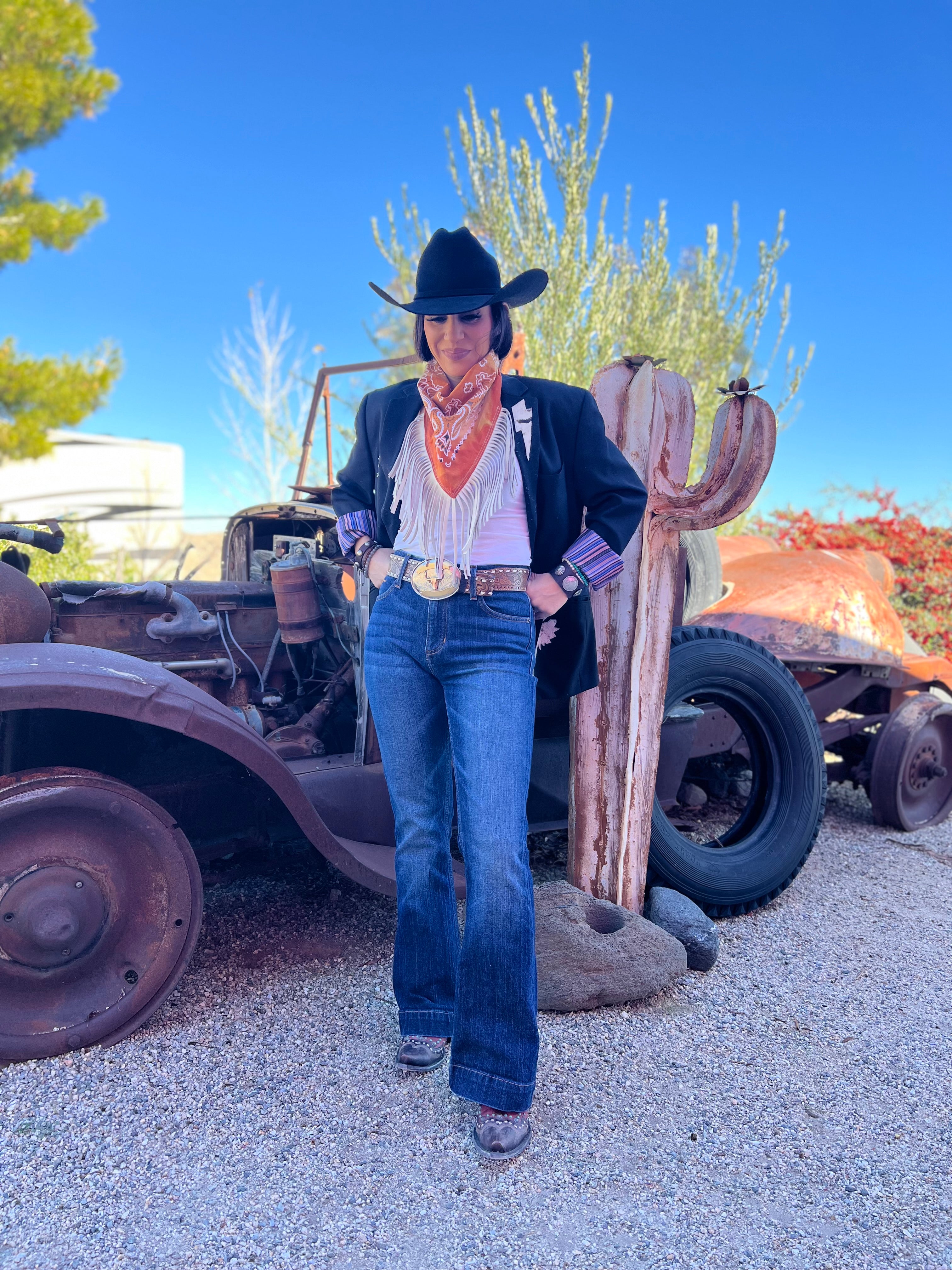 Desert Dusted Bandana Leather Fringe Collar