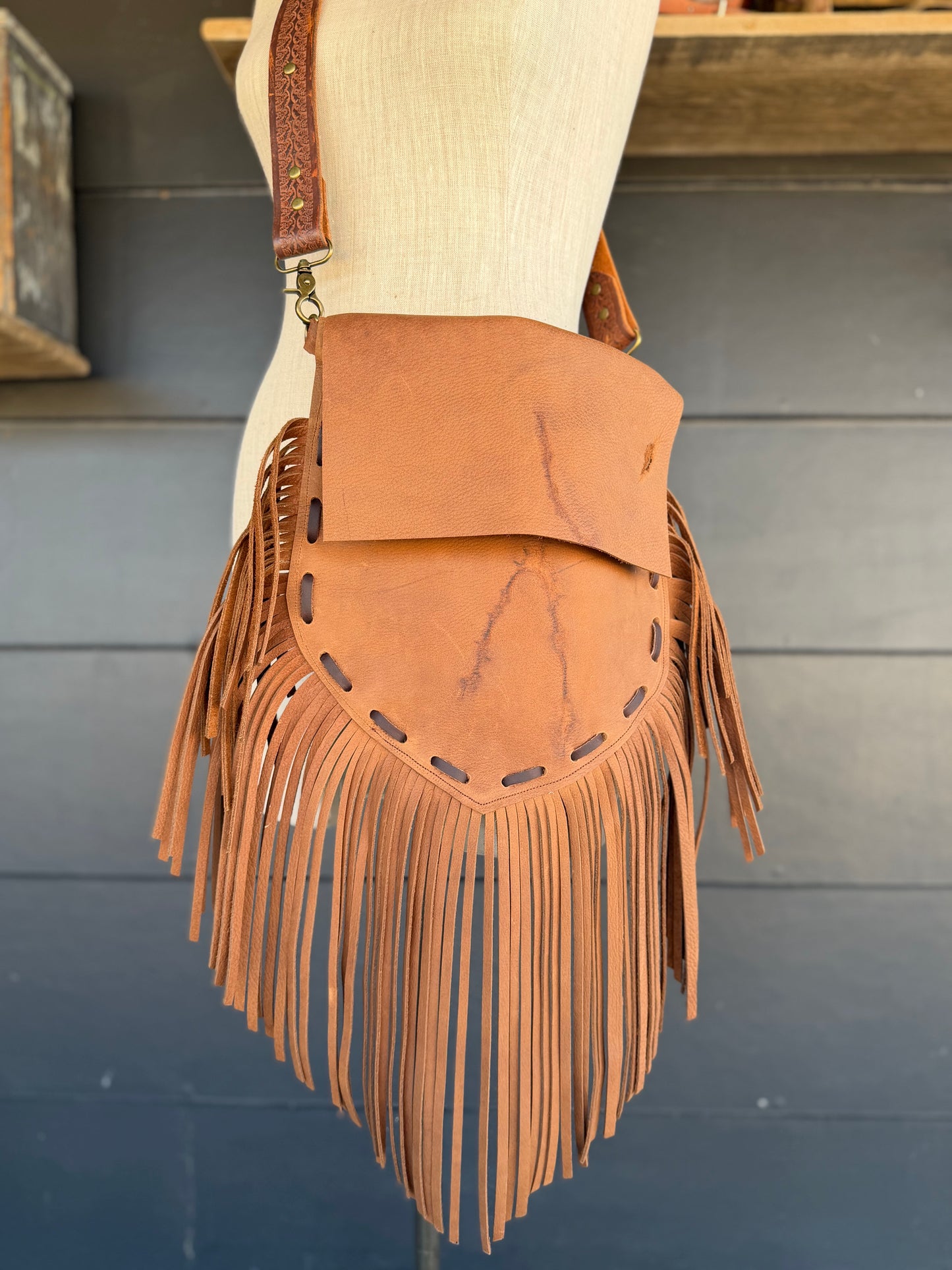 The Long Draw Leather Handbag