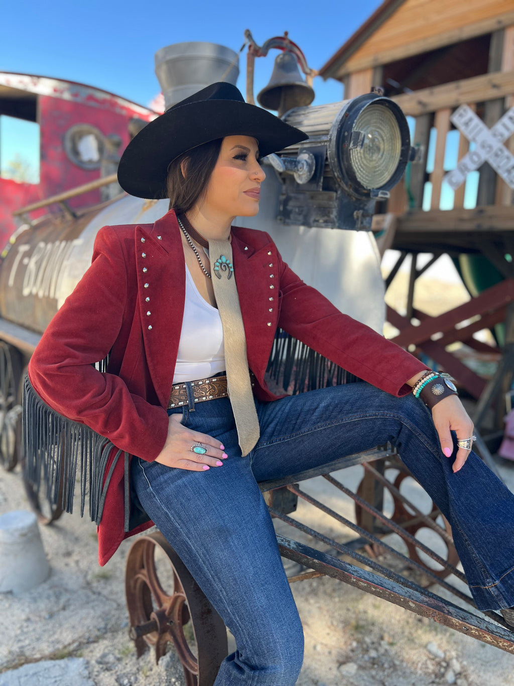 Wildhide Blade Brown Cowhide Neck Tie by Dirty Mojave Leather