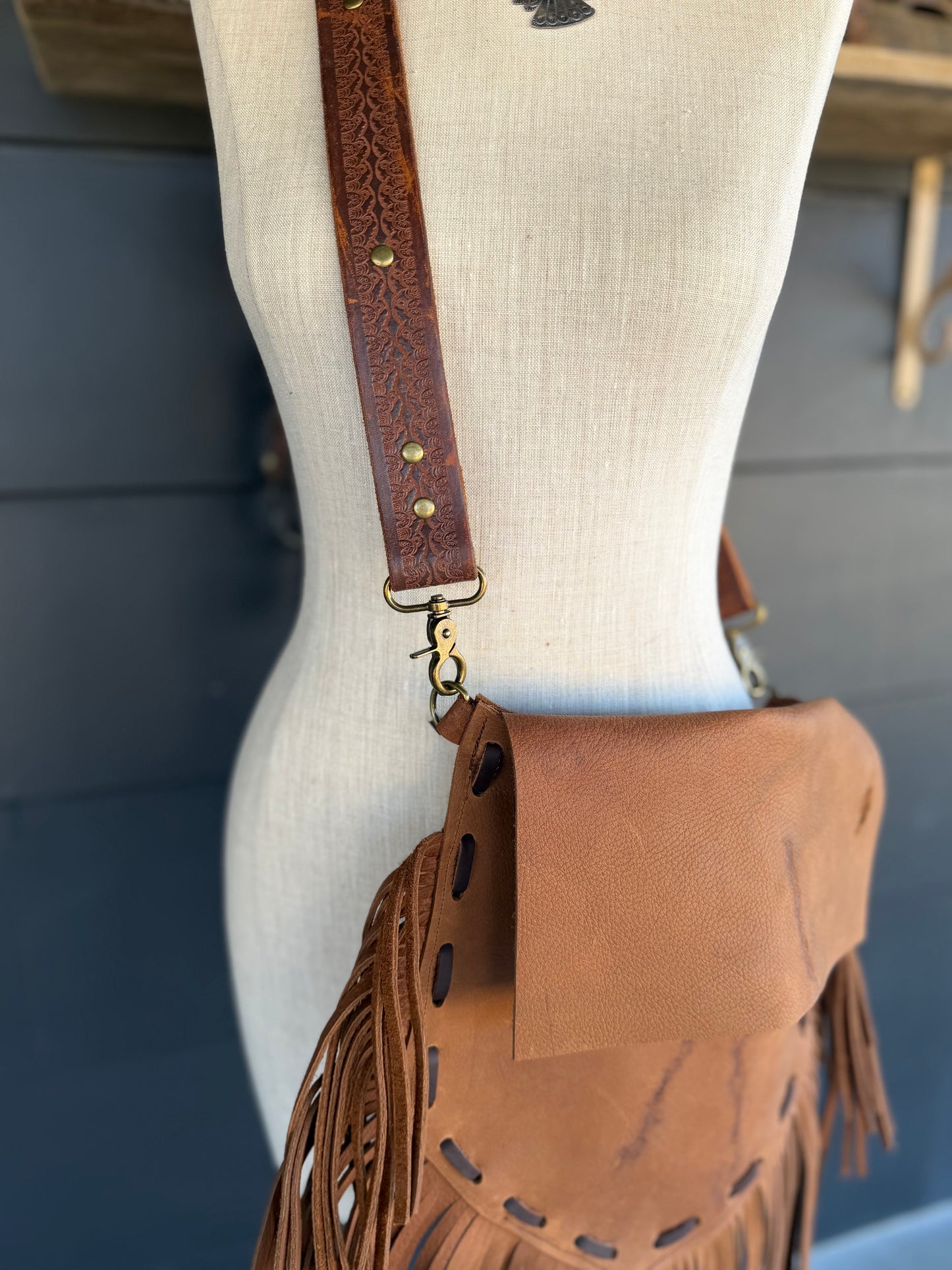 The Long Draw Leather Handbag